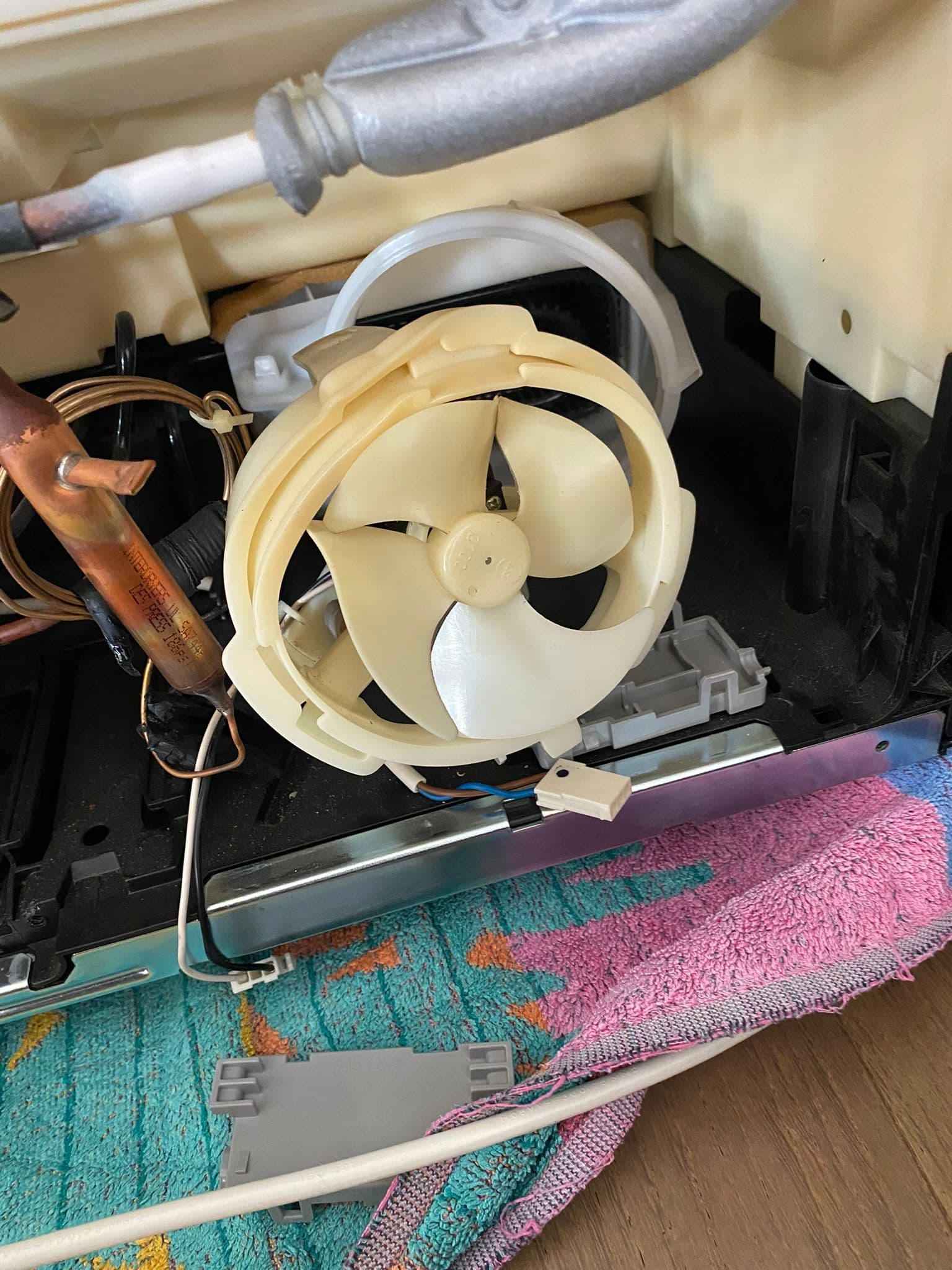 Fridge evaporator fan motor repair