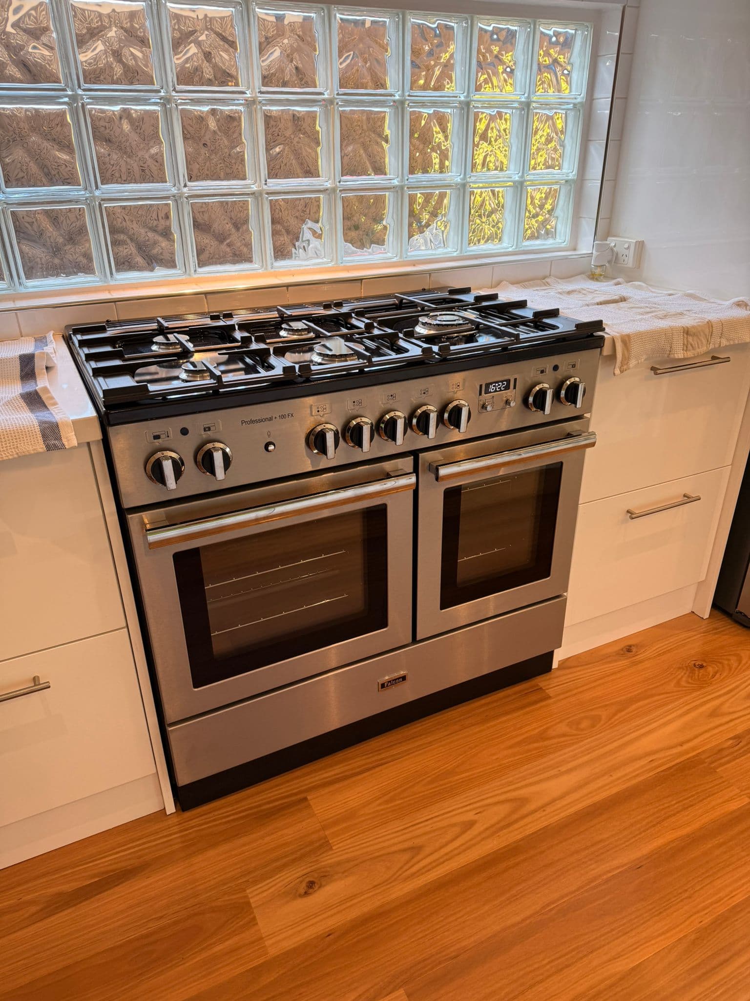 Dual oven gas range repair