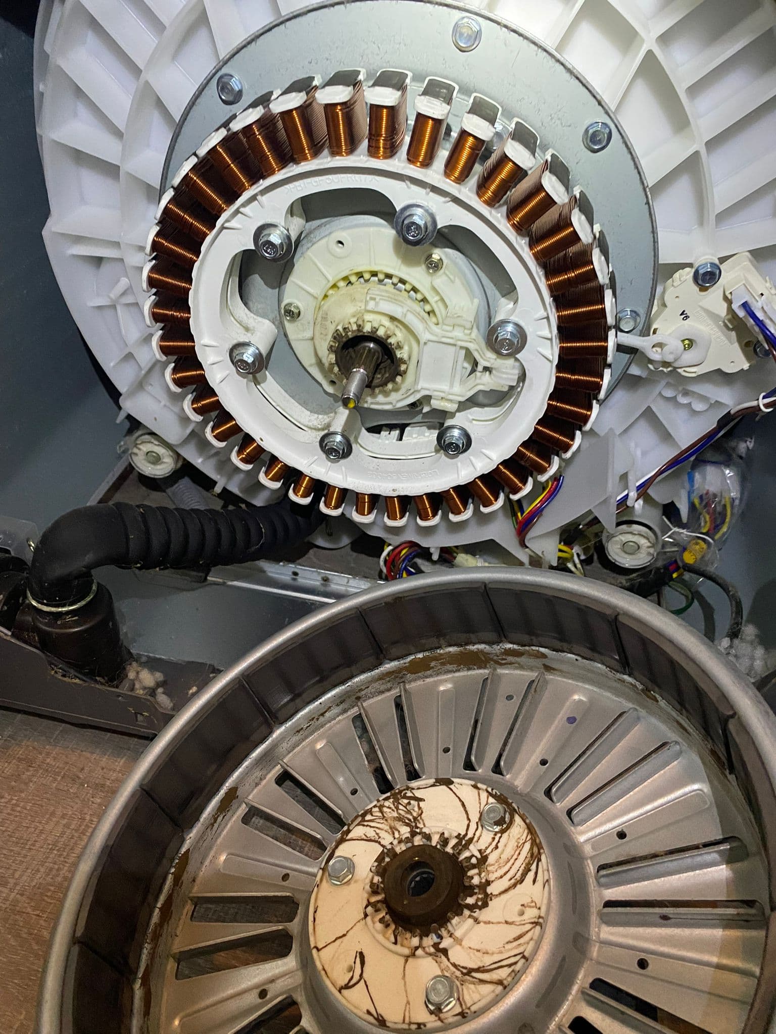 Washing machine direct-drive motor replacement
